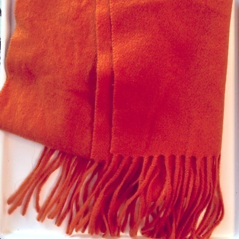 CHARTER CLUB Luxury 100% Cashmere Scarf